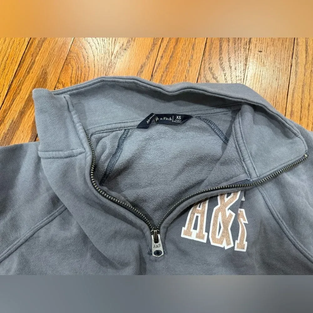 Abercrombie & Fitch Grey Pull Over Sweatshirt 1/2 Zip Women’s Size XS